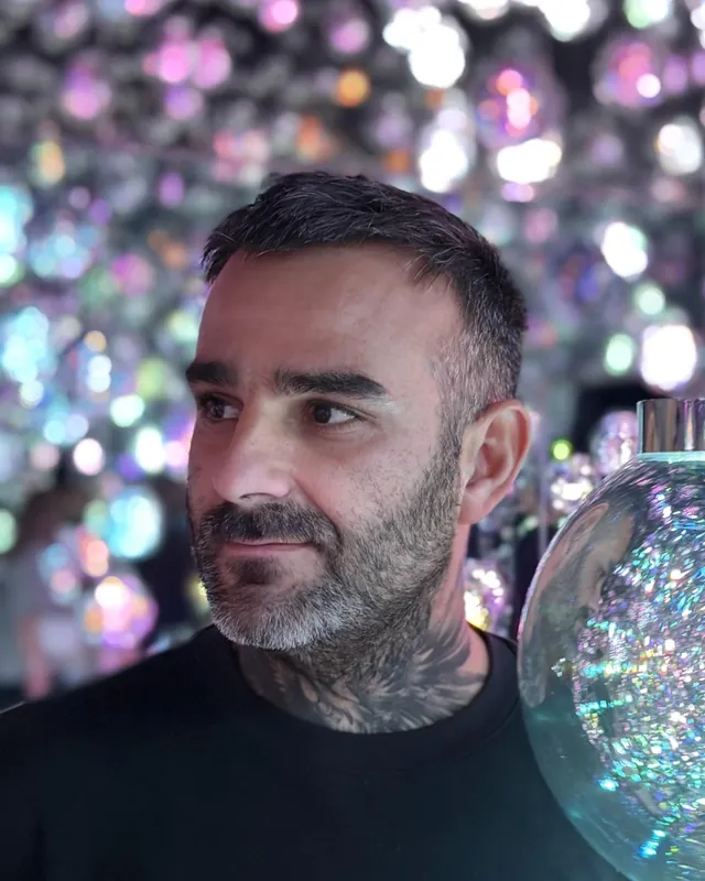 Portrait de Julien Jimenez, expert SEO français, auteur de ce parcours